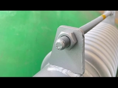 Exibição do produto do compensador de ondulação de metal